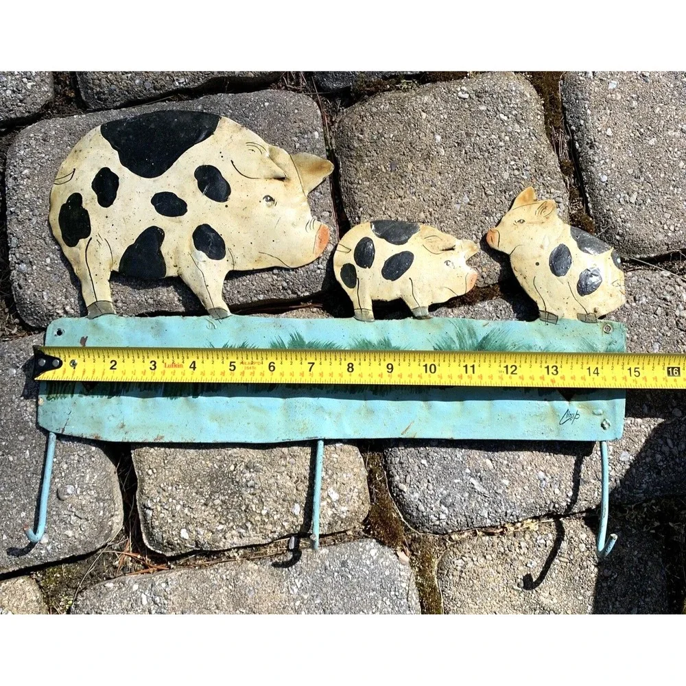 Three Pigs Hanging Hooks Hand Painted Metal Wall Decor Farm Country 15